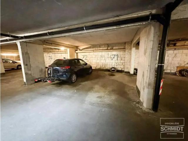 Garage location à Etterbeek, Brussel-Hoofdstad - Bruxelles-Capitale