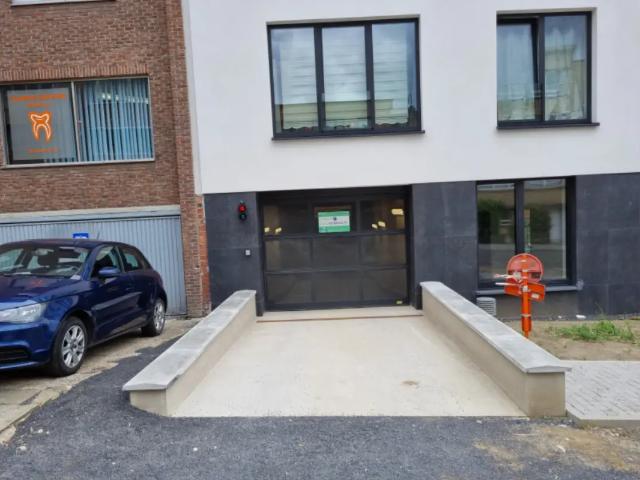 Garage location à Vorst, Bruxelles