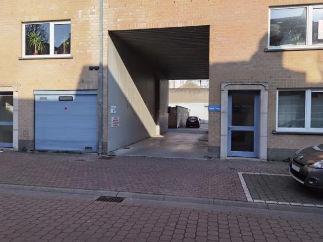 Garage location à Gistel, West-Vlaanderen