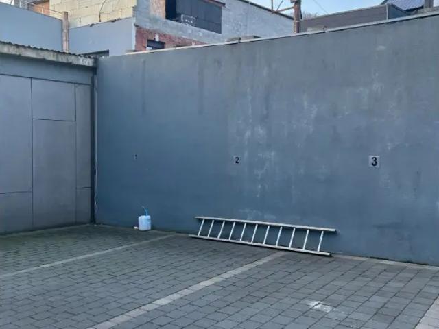 Garage location à Herstal, Wallonie
