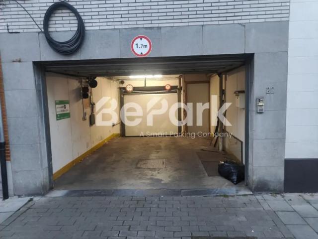 Garage location à Jette, Bruxelles