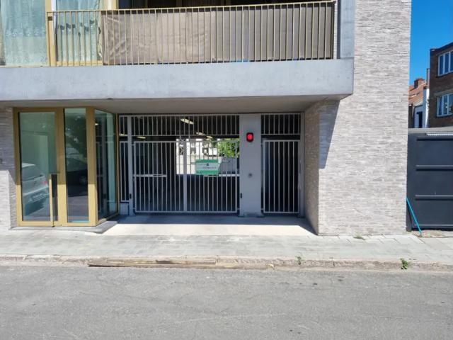 Garage location à Brussel, Bruxelles