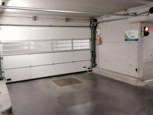 Garage location à Brussel, Bruxelles