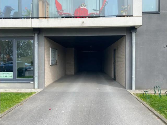 Garage location à Oostende, West-Vlaanderen