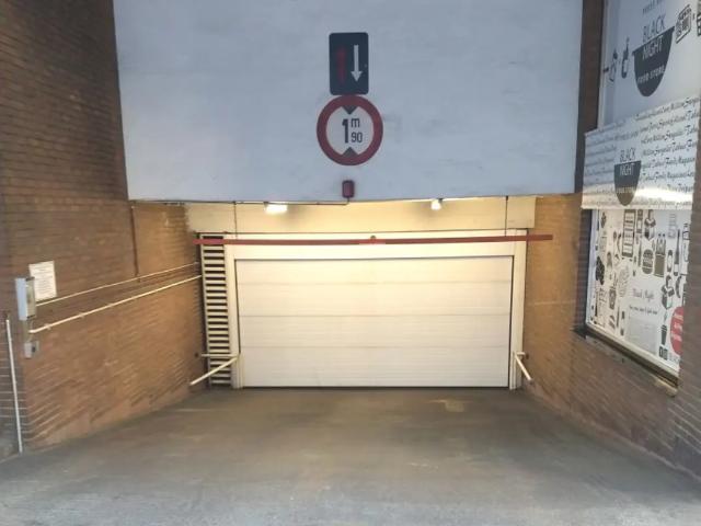 Garage location à Saint-gilles, Bruxelles