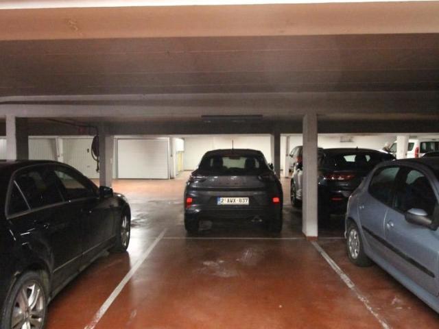 Garage location à Saint-trond Garage location à Saint-trond