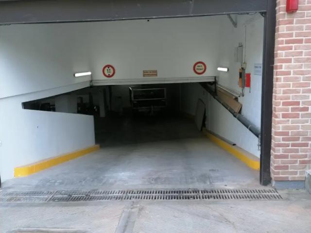 Garage location à Schaarbeek, Bruxelles