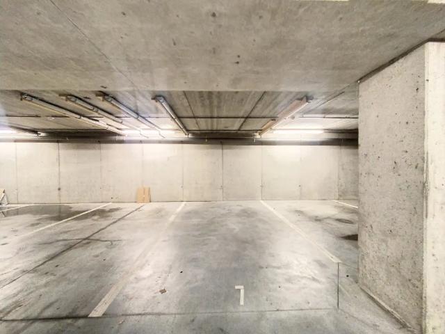 Garage location à Brunehaut, Wallonie