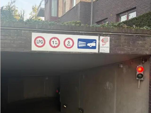 Garage location à Sint-lambrechts-woluwe, Bruxelles