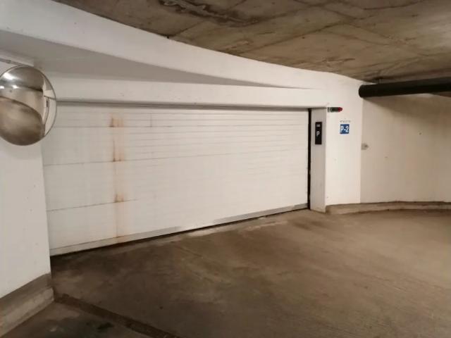 Garage location à Sint-lambrechts-woluwe, Bruxelles