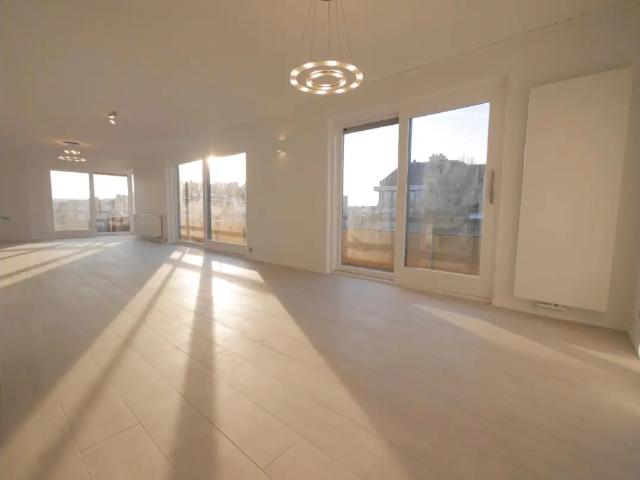Penthouse location à Crainhem, Brabant