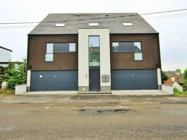 Penthouse location à Charleroi, Wallonie