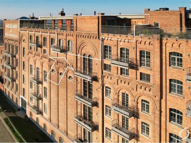 Penthouse location à Sint-pieters-leeuw, Brabant