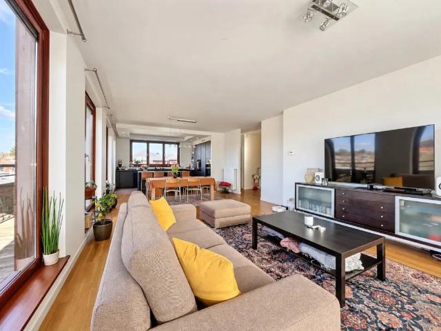 Penthouse location à Woluwe-Saint-Lambert - Sint-Lambrechts-Woluwe, Brussel-Hoofdstad - Bruxelles-Capitale