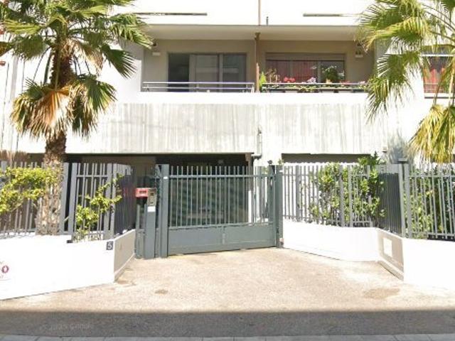 Garage location à Nice