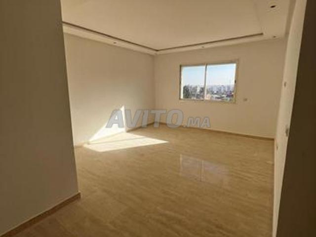 Bureau location à Bouskoura, Gharb-Chrarda-Beni Hssen