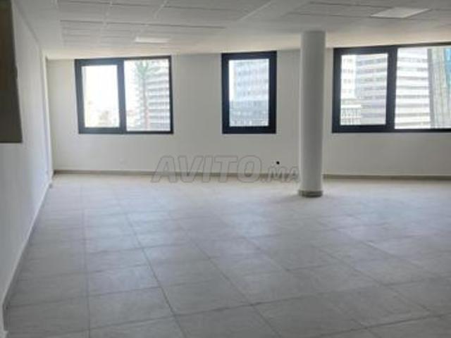 Bureau location à Anfa, Gharb-Chrarda-Beni Hssen