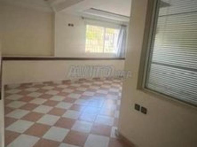 Bureau location à Mellal