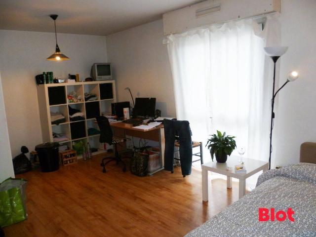 Studio location à Saint-Hélier, Rennes