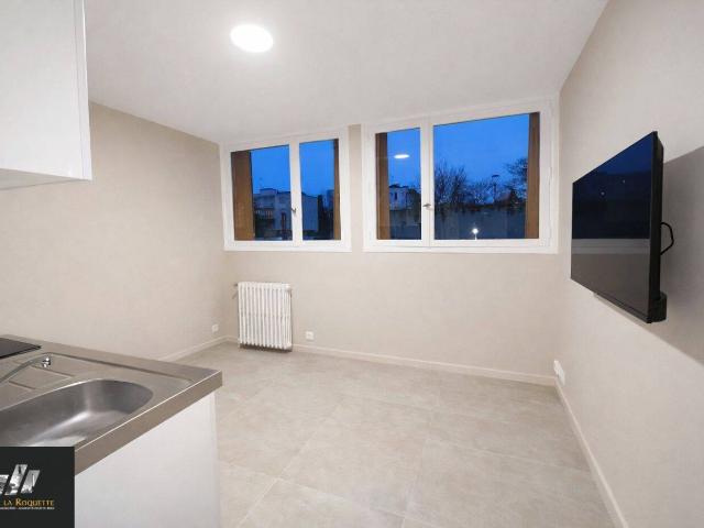 Studio location à Conflans, Charenton-le-Pont
