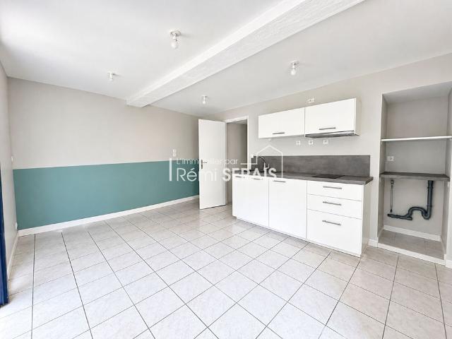 Appartement location à Le Fourneau, Essay