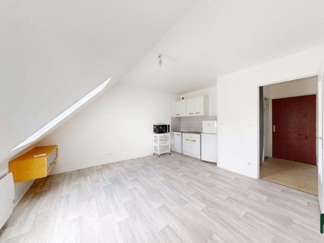 Studio location à Chartres, Lèves