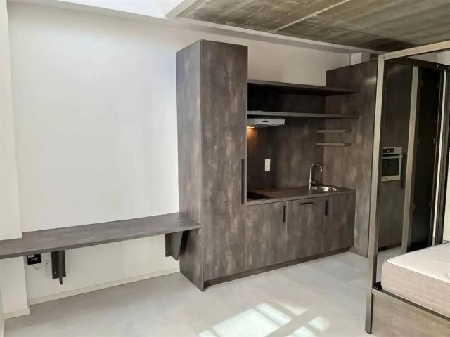 Kot location à Quartier des Quais - Kaaienwijk, Bruxelles - Brussel
