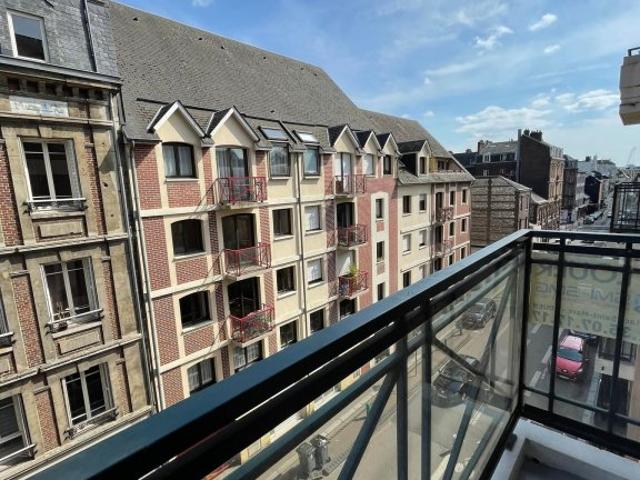 Studio location à Quartier Saint-Marc / Croix de Pierre / Saint-Nicaise, Rouen