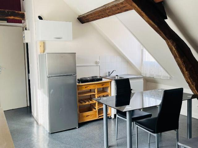 Studio location à Saint-Quentin, Saint-quentin
