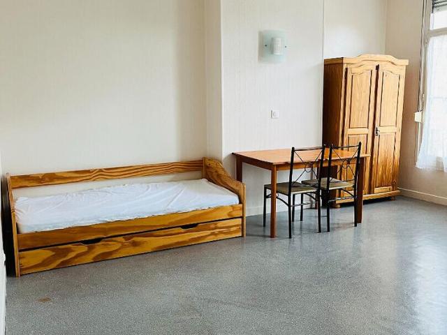 Studio location à Saint-Quentin, Saint-quentin