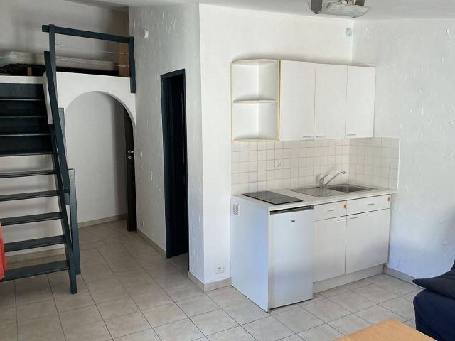 Studio location à Gardanne, Bouches-du-Rhône