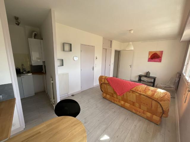 Studio location à Bourges