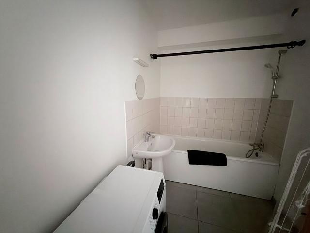 Studio location à Calais