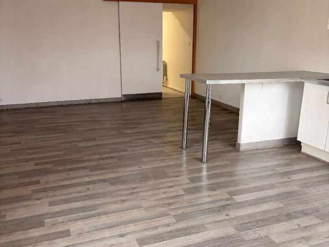Studio location à Béguinage Saint-Augustin, Saint-Quentin