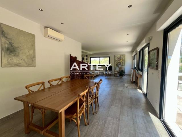 Appartement location à Arrondissement de Toulon, Carqueiranne
