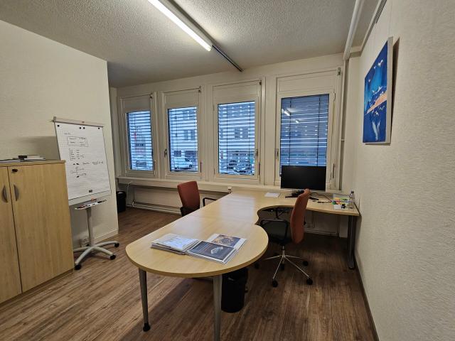 Büro mieten in Préverenges, Waadt
