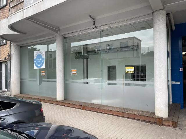 Local Commercial location à Liège, Wallonie