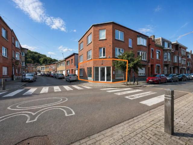 Local Commercial location à Liège, Wallonie