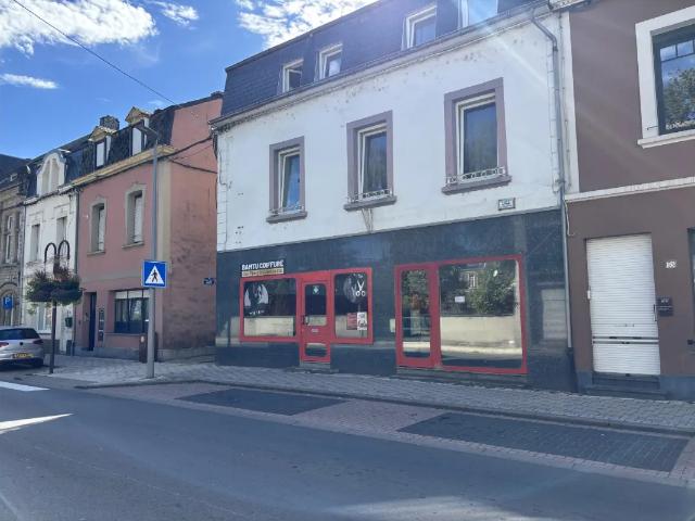 Local Commercial location à Athus, Aubange