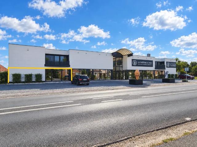Local Commercial location à Boirs, Bassenge