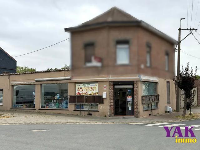 Local Commercial location à Itter, Wallonie
