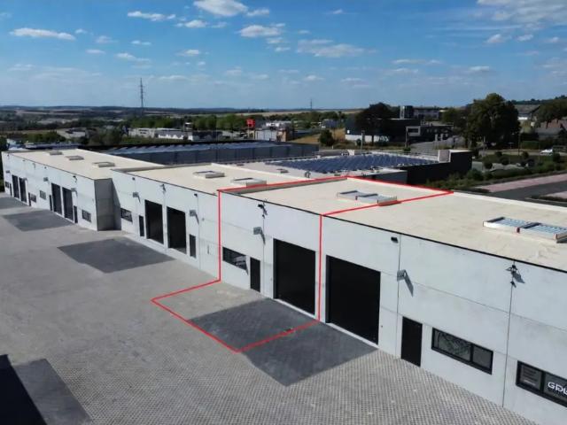 Local Commercial location à Dinant, Wallonie