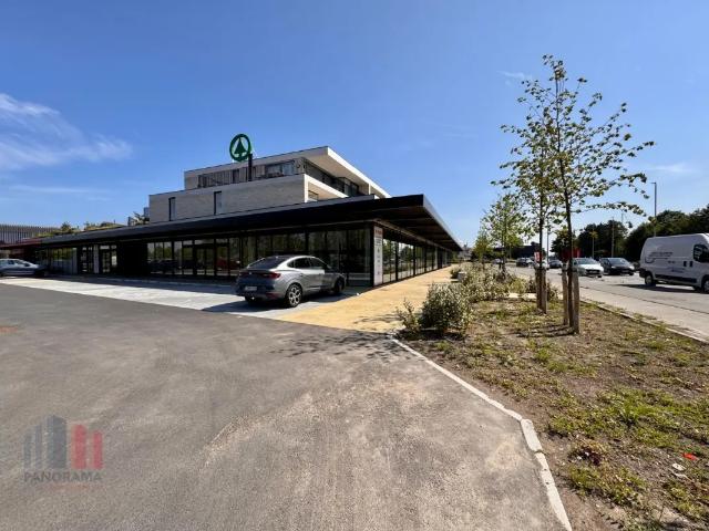 Local Commercial location à Furnes, West-Vlaanderen