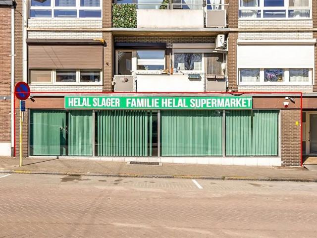 Local Commercial location à Genk, Limburg