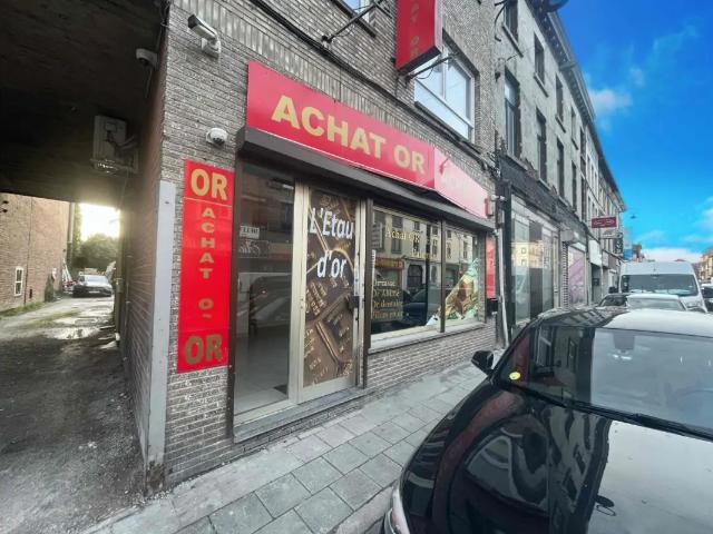 Local Commercial location à Charleroi, Wallonie