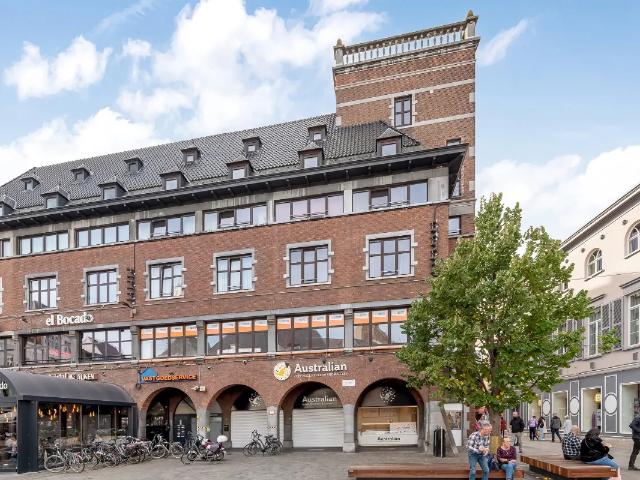 Local Commercial location à Hasselt, Limburg