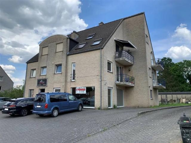 Local Commercial location à Herselt, Antwerpen
