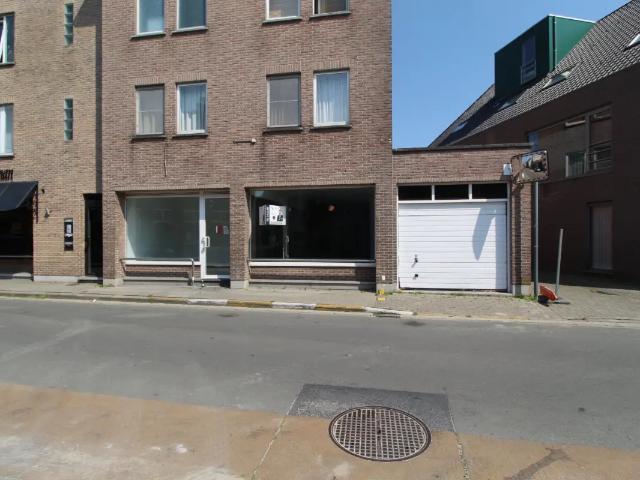 Local Commercial location à Destelbergen, Oost-Vlaanderen