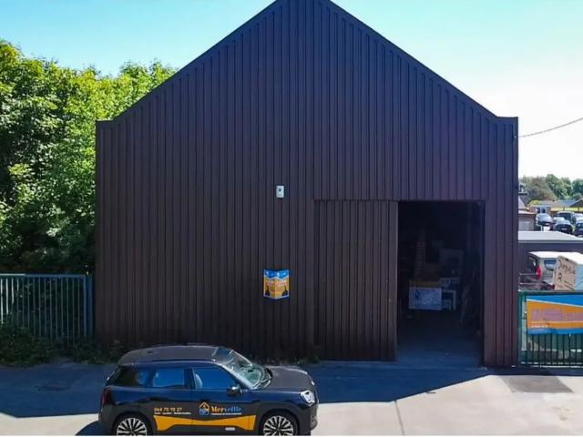 Local Commercial location à La Louvière, Wallonie