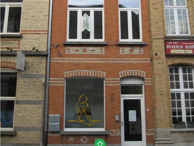 Local Commercial location à Ieper, West-Vlaanderen